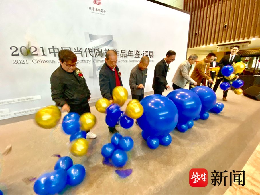 节庆民俗 · 江苏宜兴：全国陶瓷艺术精品绽放饱 宜兴实景照片