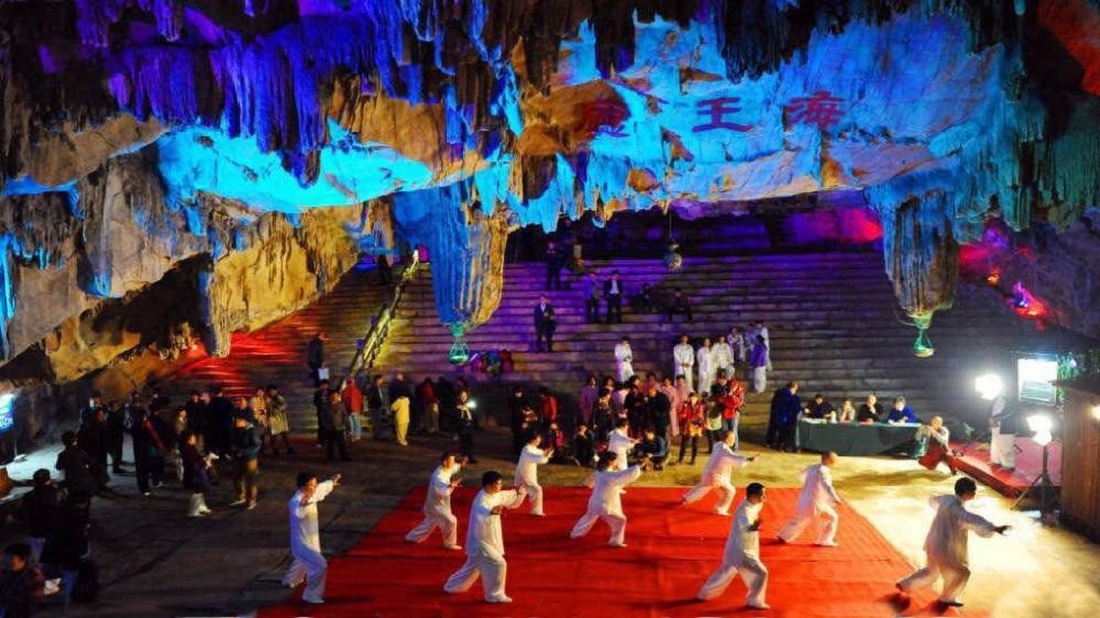 宜兴张公洞 · 陶祖圣境+张公洞+宜兴竹林漂流+ 宜兴实景照片